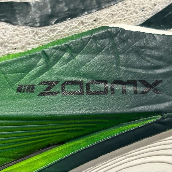 NIKE Sz 9.5 Vaporfly Zoom X White and Neon Yellow Breathable Running Shoes - Picture 16 of 16